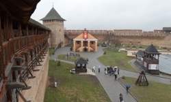 Замки Волыни