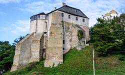 Замки Волыни