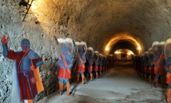 Замки Волыни